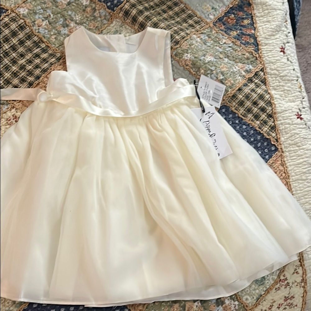 Pippa & Julie dress